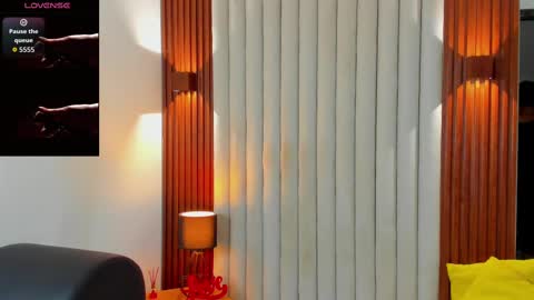 Snapshot of justin_mack_ chatting on October 30, 7:36 pm Justin online show from October 30, 7:36 pm