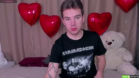 Snapshot of justin_reed chatting on February 14, 8:21 am Arthur online show from February 14, 8:21 am