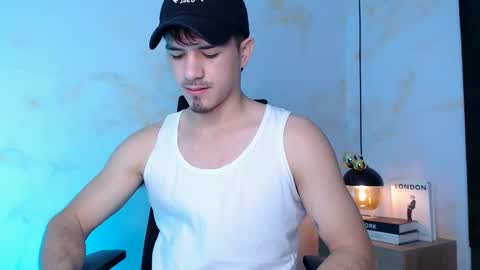 Justin online show from January 7, 7:27 pm