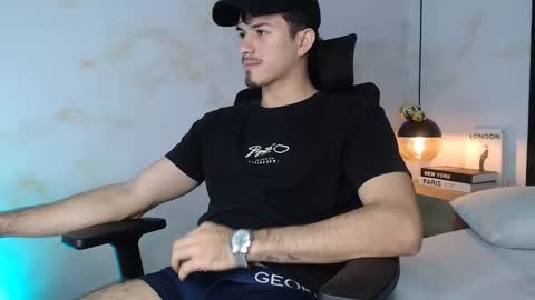 Justin online show from January 16, 8:02 pm