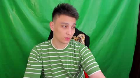 Snapshot of justin_time111 chatting on April 30, 5:19 pm Justin Time online show from April 30, 5:19 pm