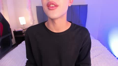 Justin online show from October 24, 11:17 am