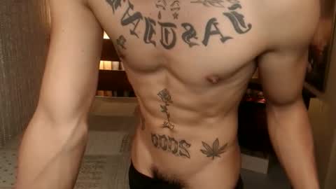 justine_hunk online show from April 4, 3:38 am