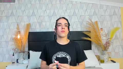 Justine online show from March 27, 3:56 am