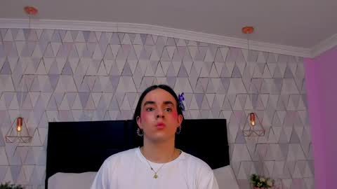 Justine online show from May 25, 4:07 am