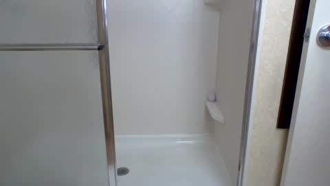 Justin online show from March 11, 6:08 am