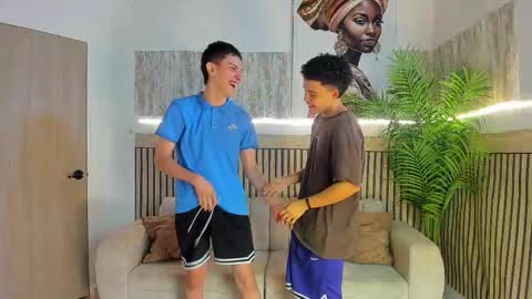 Snapshot of justingtime21 chatting on November 24, 5:40 am justingtime21 online show from November 24, 5:40 am