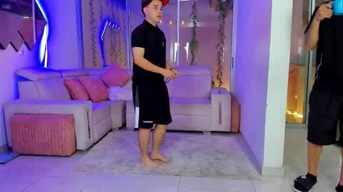 justingtime21 online show from February 13, 10:44 am