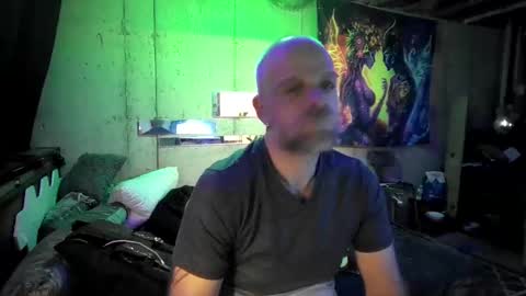 justinmoore1987 online show from November 21, 9:30 am