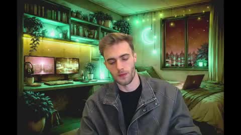 Hologram Guy online show from April 22, 9:11 am