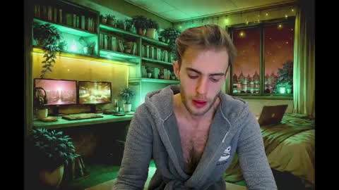 Snapshot of justinnordick chatting on May 11, 7:47 am Hologram Guy online show from May 11, 7:47 am