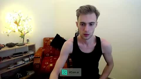 Hologram Guy online show from June 28, 9:48 am