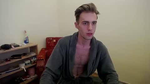 Hologram Guy online show from July 26, 7:59 am