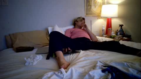 Snapshot of justinnorthwood chatting on October 19, 6:58 am JustinNorthwood online show from October 19, 6:58 am