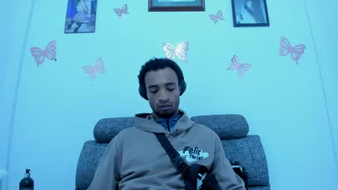 Jaden online show from April 10, 11:48 am