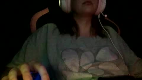 Snapshot of justlizzyw chatting on March 25, 2:28 am Lizzy online show from March 25, 2:28 am