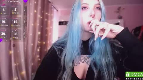 justmeowgirl online show from March 14, 5:02 am