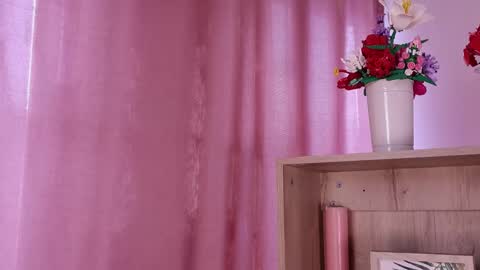 Nala online show from March 19, 2:54 pm