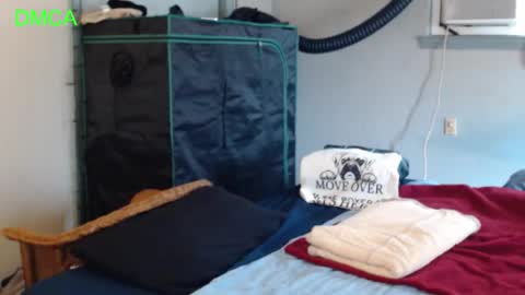 Justonetime1 online show from March 13, 4:57 pm