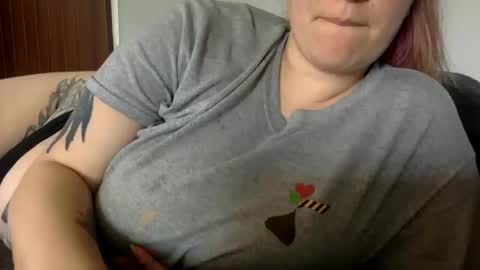 Snapshot of justpaige92 chatting on December 21, 6:23 pm Justbrean92 online show from December 21, 6:23 pm