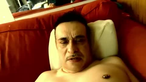 ameturebate online show from January 5, 6:11 pm