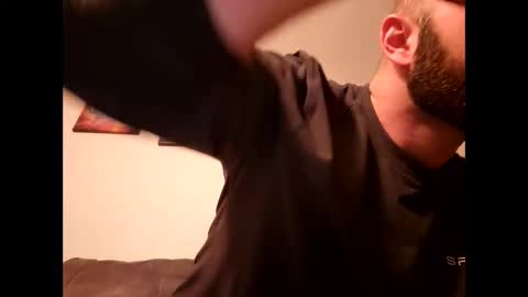 Snapshot of justtoloveyou88 chatting on February 13, 10:33 pm justtoloveyou88 online show from February 13, 10:33 pm