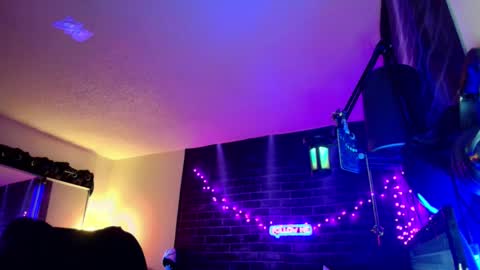 Snapshot of justwannalookgood4ya chatting on December 9, 9:39 am Eetantungfuk Mias online show from December 9, 9:39 am