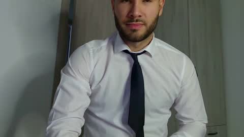 Justin online show from February 18, 6:26 am