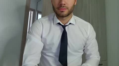 Justin online show from February 21, 7:01 am