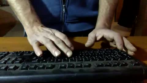 juvevan online show from February 9, 6:37 pm