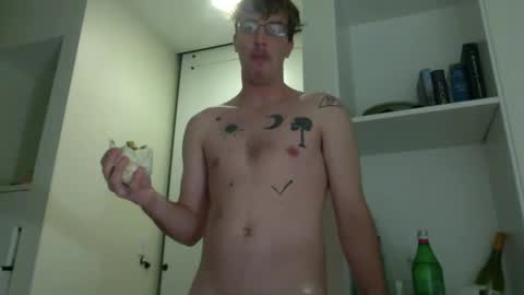 J and Sugar snap pea online show from December 8, 10:08 am