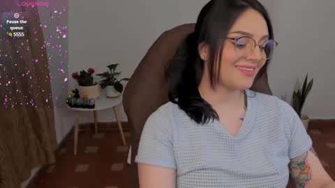 Snapshot of jxssicax chatting on December 18, 6:21 am jxssicax online show from December 18, 6:21 am