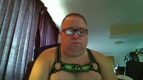 Snapshot of jyahoo2000 chatting on December 21, 9:22 pm J online show from December 21, 9:22 pm