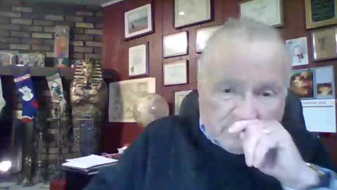 Snapshot of jywisco chatting on December 8, 10:25 pm jywisco online show from December 8, 10:25 pm