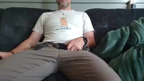 Snapshot of k00fler_08 chatting on July 14, 9:53 pm koof online show from July 14, 9:53 pm