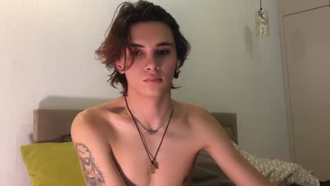 Snapshot of k0sta_32 chatting on January 9, 6:57 pm k0sta online show from January 9, 6:57 pm