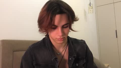 Snapshot of k0sta_32 chatting on January 11, 8:54 pm k0sta online show from January 11, 8:54 pm
