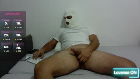 k1tt04n0nym0 online show from November 12, 4:57 am