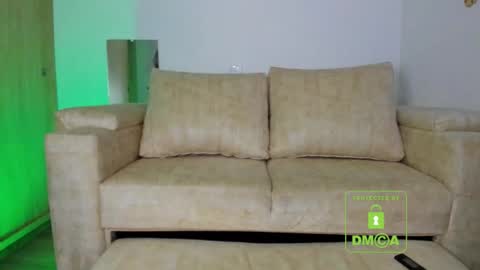 Snapshot of k4ymull3r_ chatting on September 22, 12:34 am Kayli online show from September 22, 12:34 am