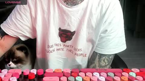 Alice online show from April 6, 6:47 am