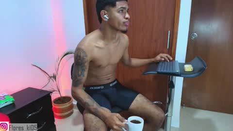 k_florez online show from February 16, 9:27 am