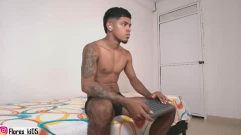 Snapshot of k_florez chatting on May 1, 1:48 pm k_florez online show from May 1, 1:48 pm