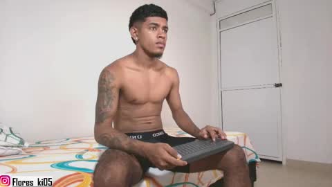 Snapshot of k_florez chatting on May 5, 11:51 am k_florez online show from May 5, 11:51 am