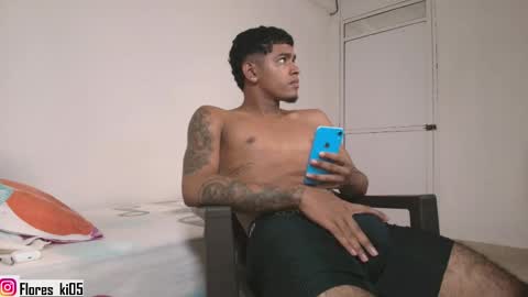 Snapshot of k_florez chatting on May 29, 7:56 pm k_florez online show from May 29, 7:56 pm