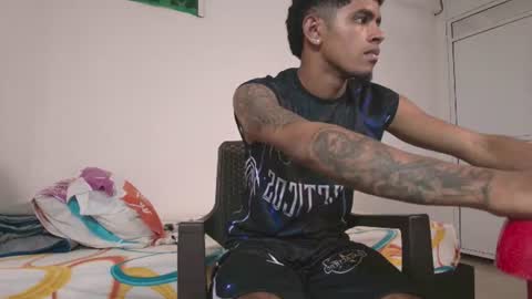 k_florez online show from June 22, 3:25 am