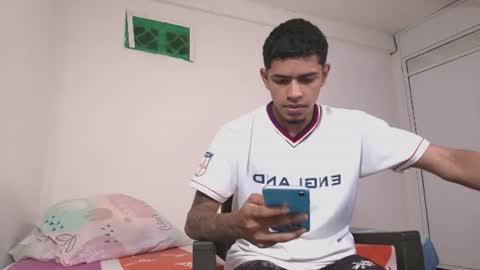 k_florez online show from July 19, 9:24 am