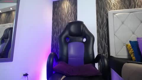 Kat online show from February 17, 3:03 am