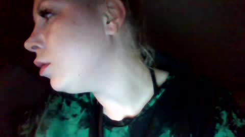 Snapshot of kaaynasty chatting on July 2, 3:17 am kaaynasty online show from July 2, 3:17 am