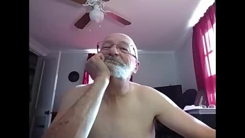 kabriggs136 online show from April 16, 10:12 pm