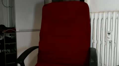 Snapshot of kadmon33 chatting on November 28, 4:15 am kadmon33 online show from November 28, 4:15 am